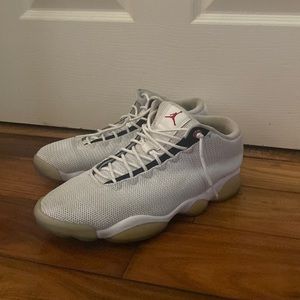 JORDAN HORIZON LOW 10.5